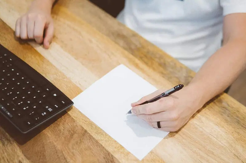 Caneta Esferográfica Retrátil Zebra Z-GRIP - Média PRETA